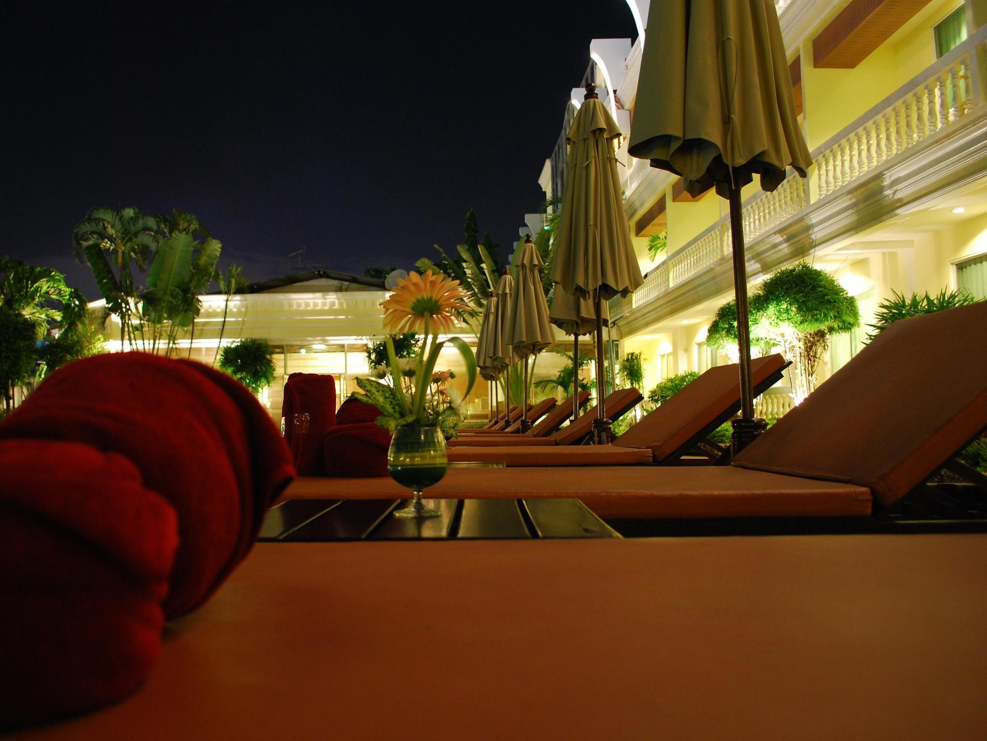 Windmill Resort Hotel Pattaya Dış mekan fotoğraf