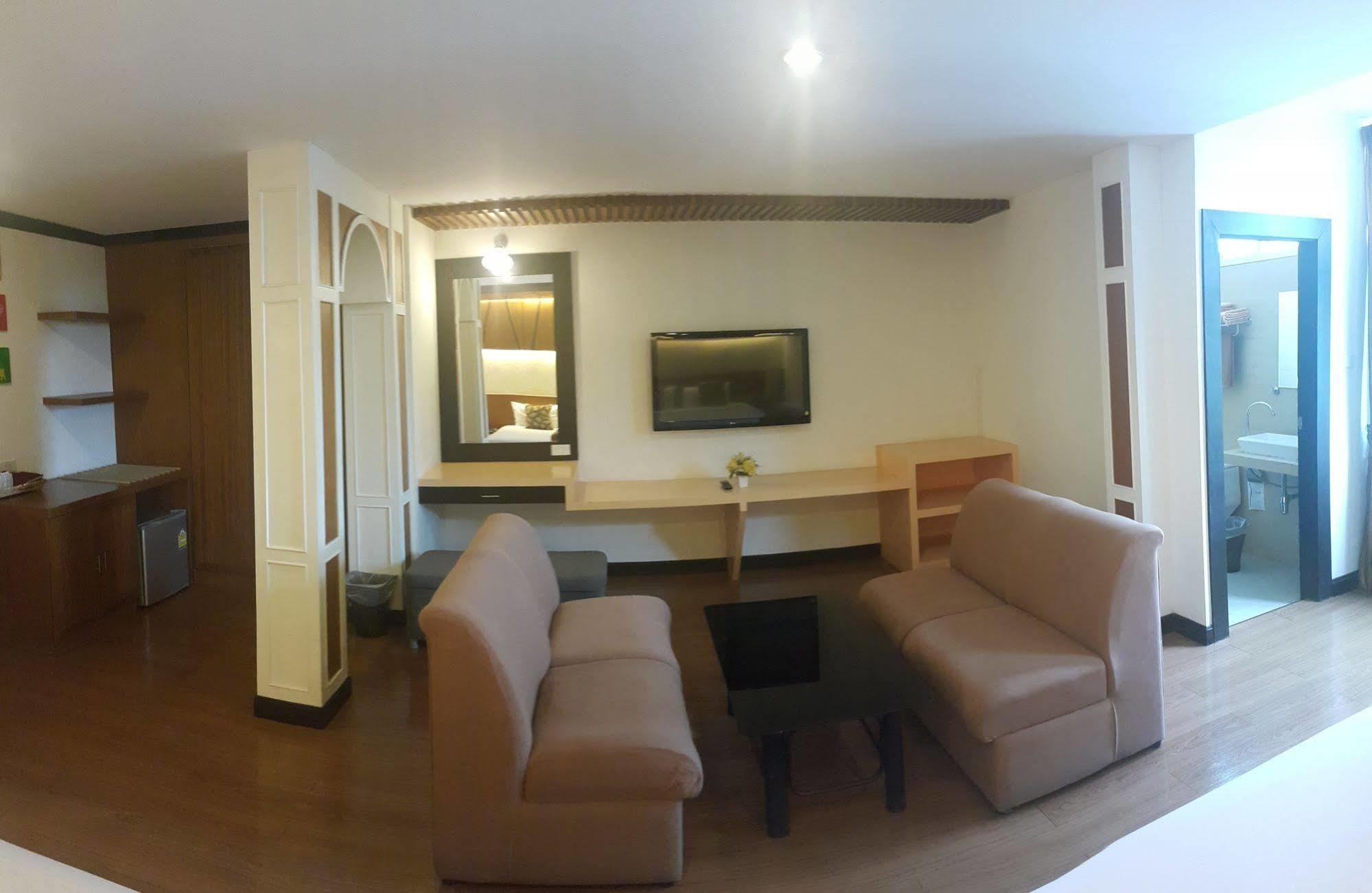 Windmill Resort Hotel Pattaya Dış mekan fotoğraf